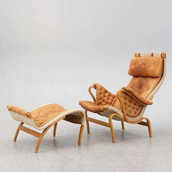 Bruno Mathsson, fåtölj med fotpall, "Pernilla", Dux.