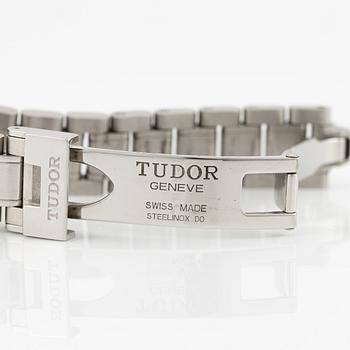 Tudor, Style 28, wristwatch, 28 mm.