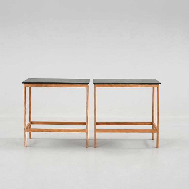 SÄNGBORD, ett par, 2000-tal.