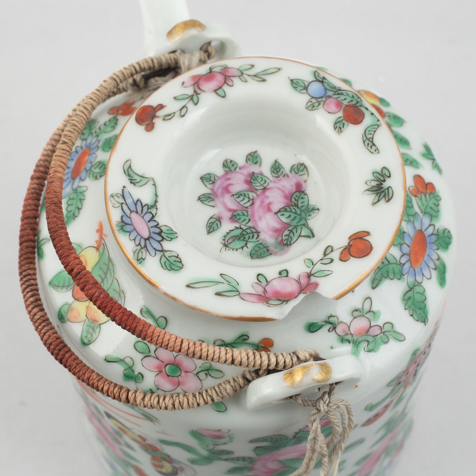 Seven pieces of Kanton porcelain, China, Qing dynasty, 19th century.