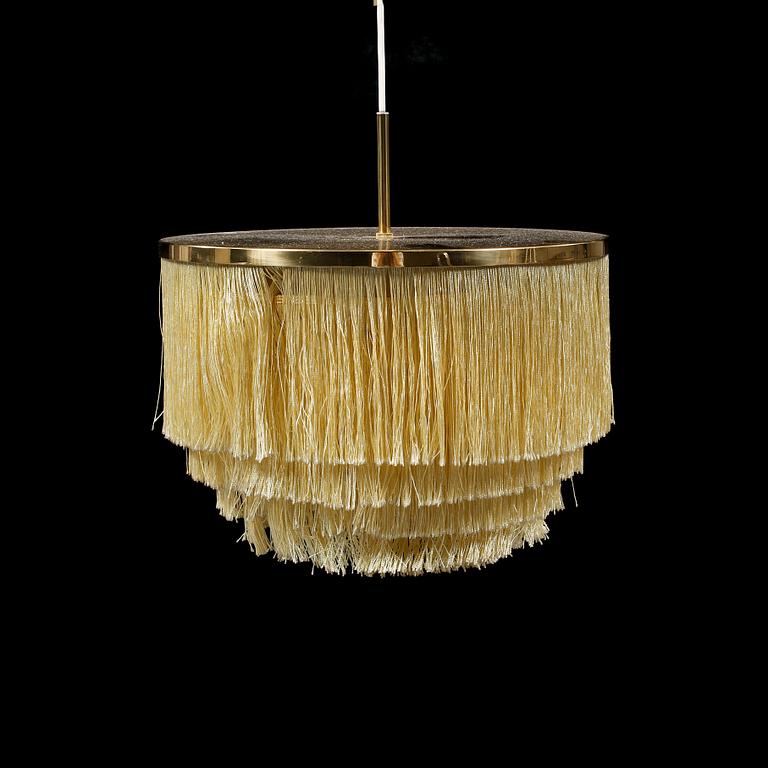 TAKLAMPA, Hans Agne Jakobsson, Markaryd, 1900-talets andra hälft, höjd ca 32 cm.