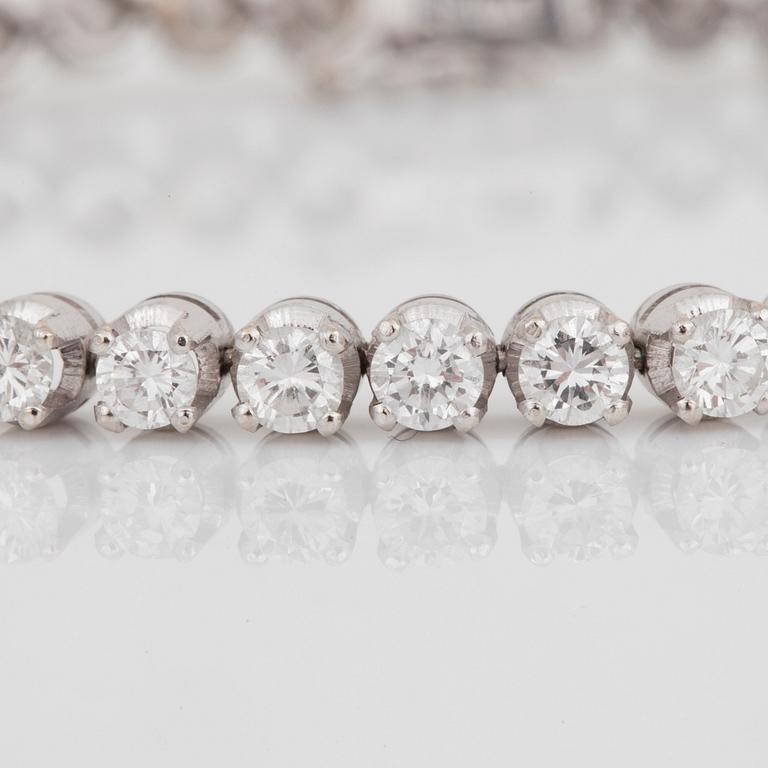 ARMBAND, sk tennisarmband, 4.80 ct enligt gravyr.