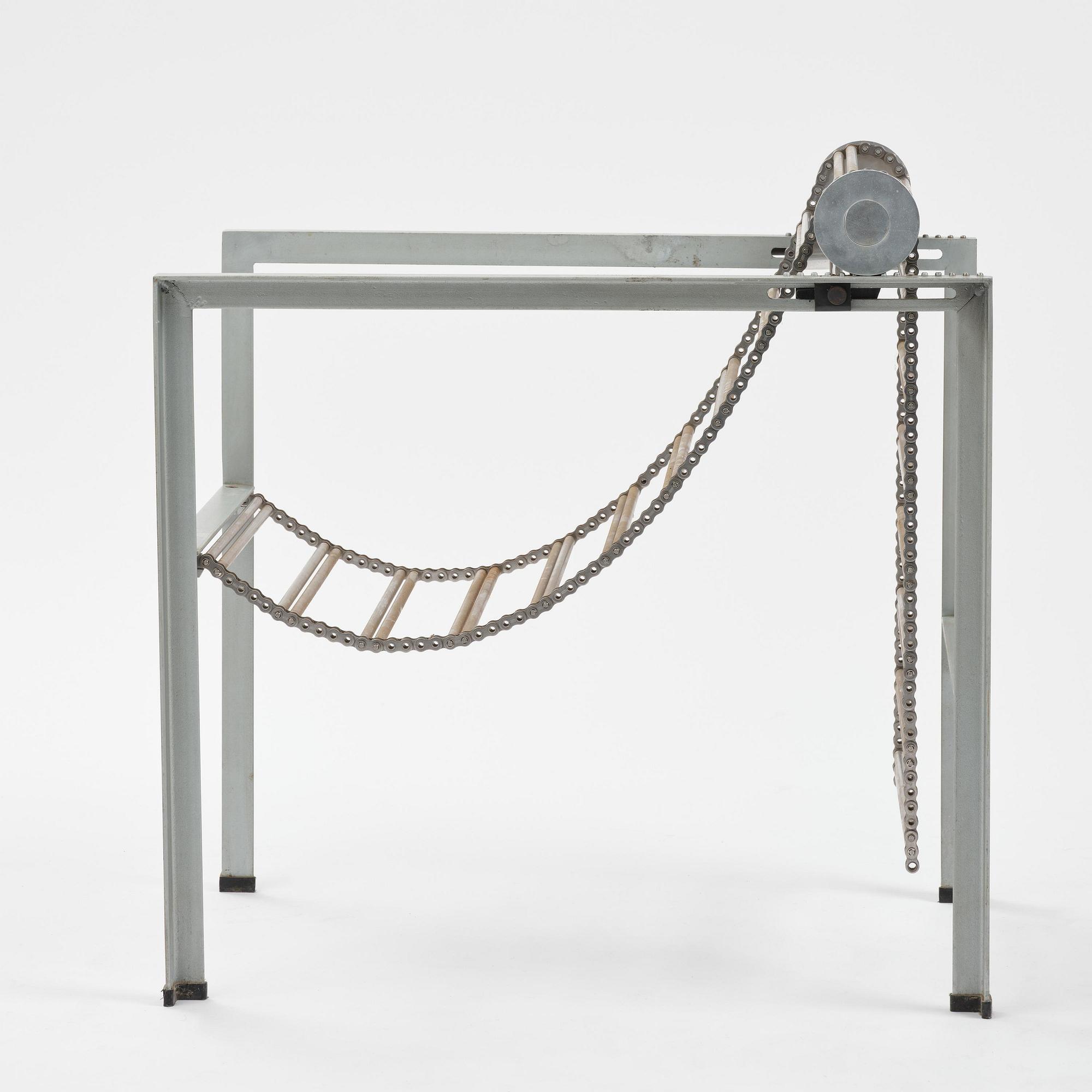 Paolo Pallucco, & Mireille Rivier, fåtölj, "Barba D'Argento", Pallucco, Italien, efter 1986.