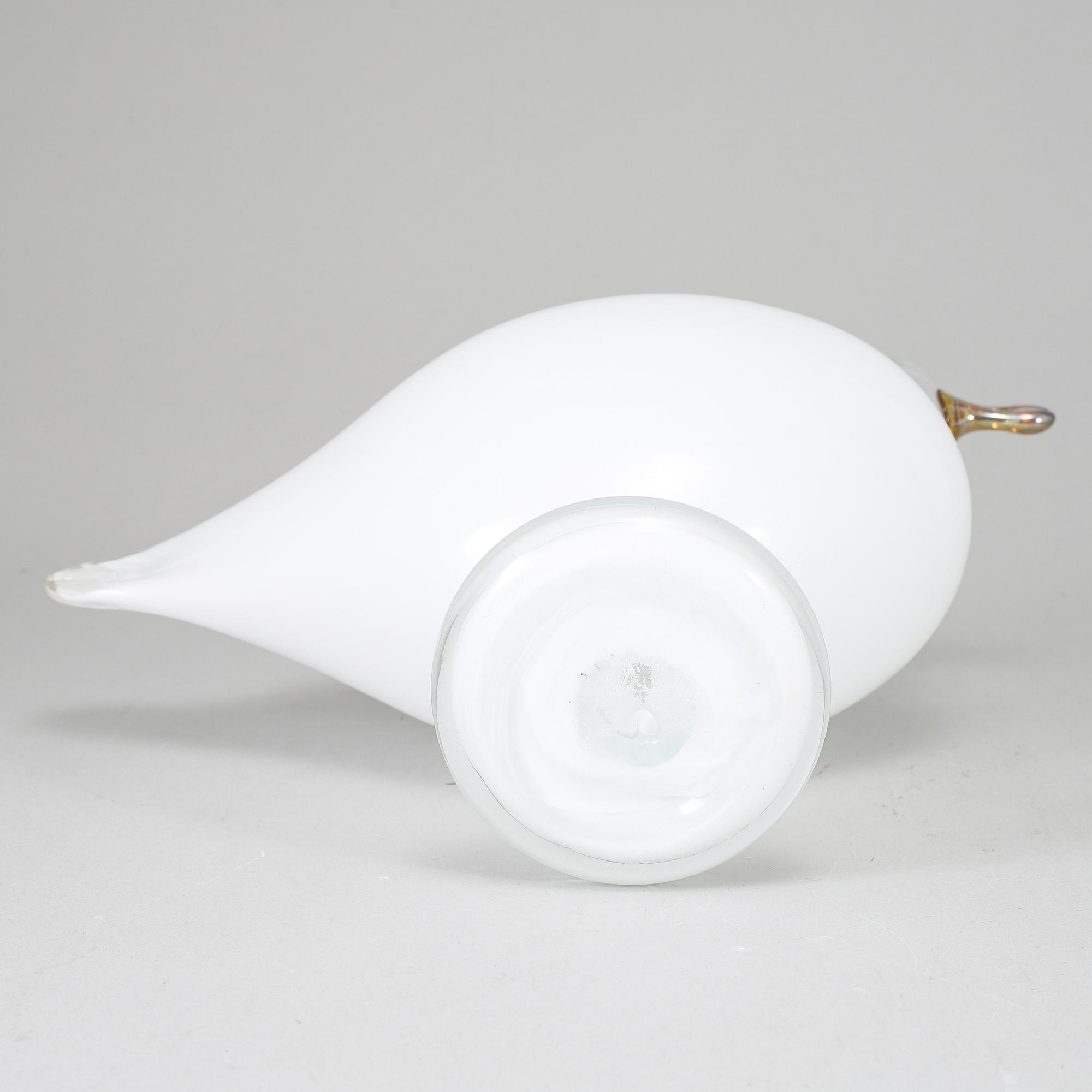 OIVA TOIKKA, lasilintu, signeerattu O. Toikka Nuutajärvi.