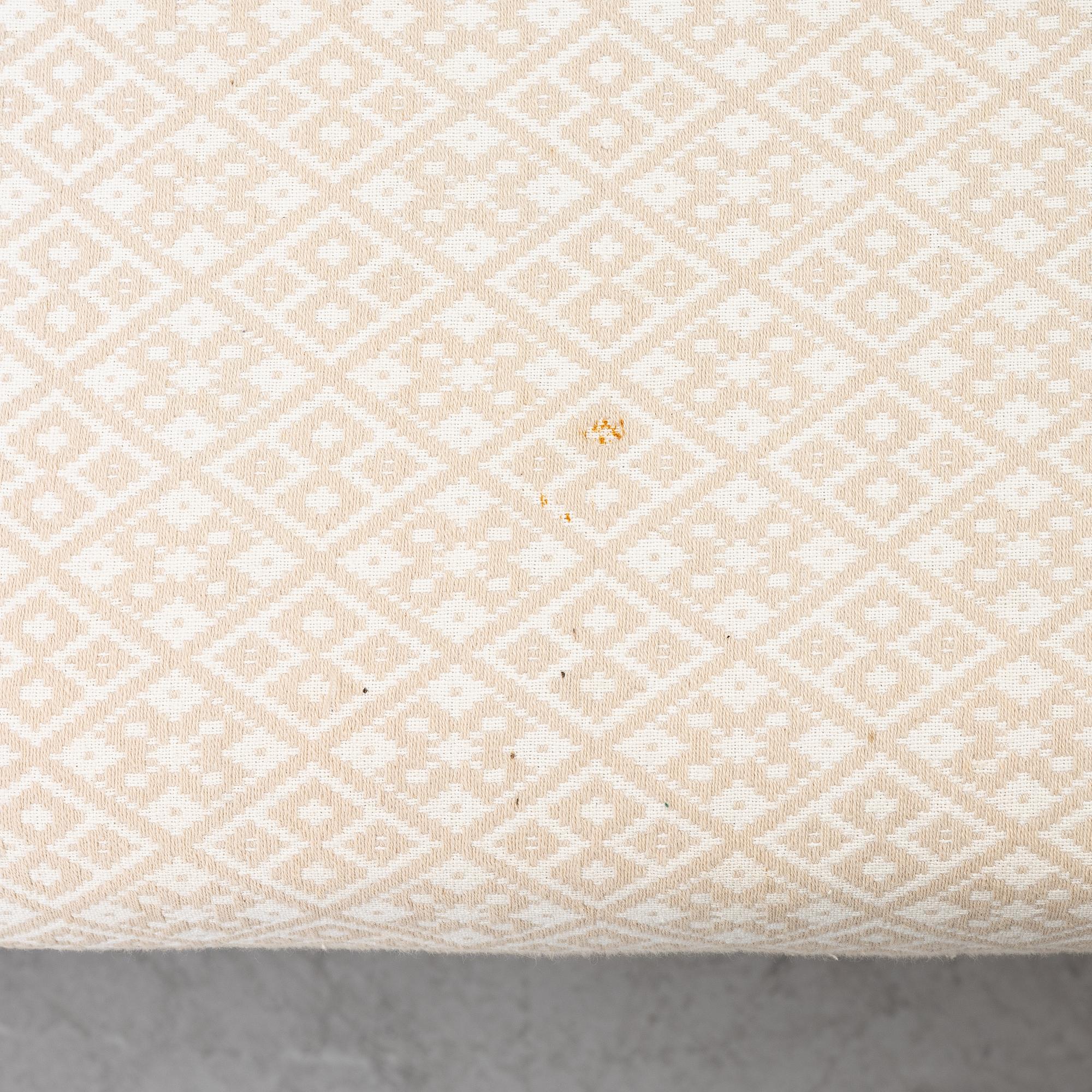 A 1950's/60's sofa/foldable bed.