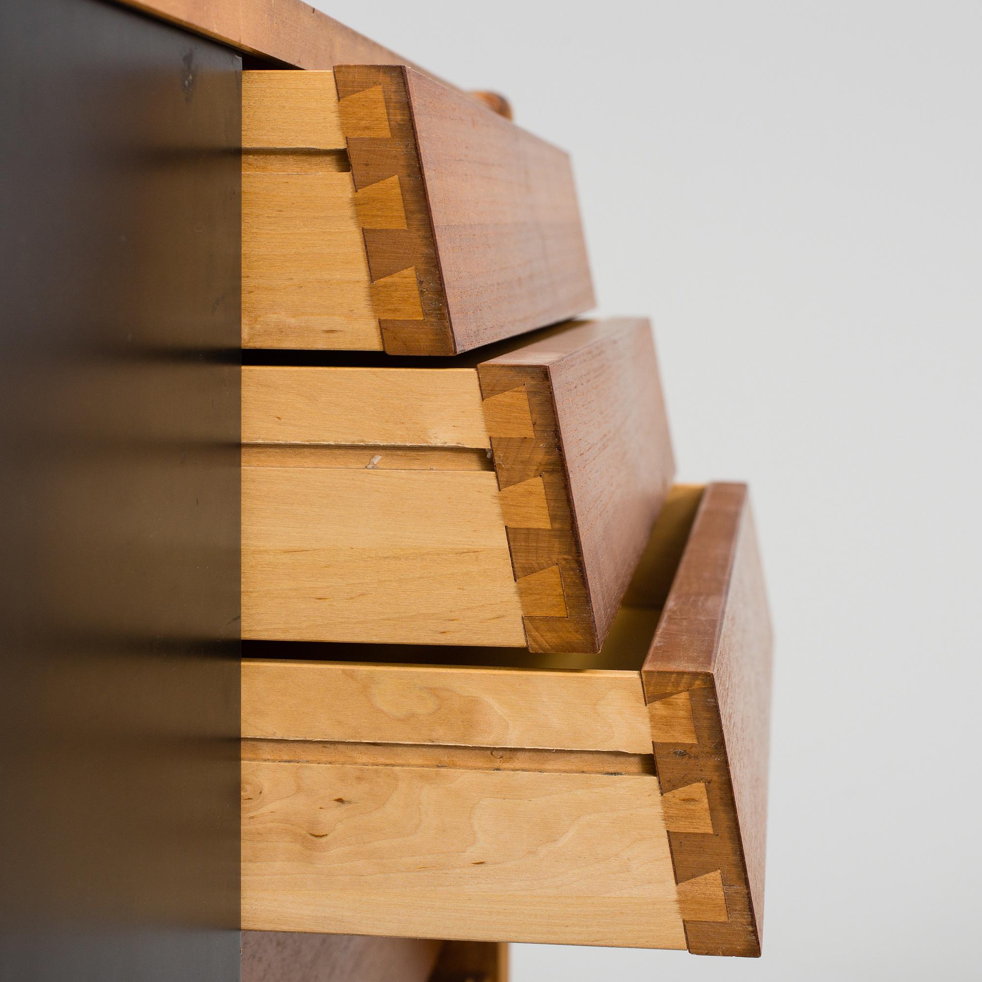 NILS JONSSON, sideboard / skänk, modell 222, Hugo Troeds, Bjärnum, 1950-tal.