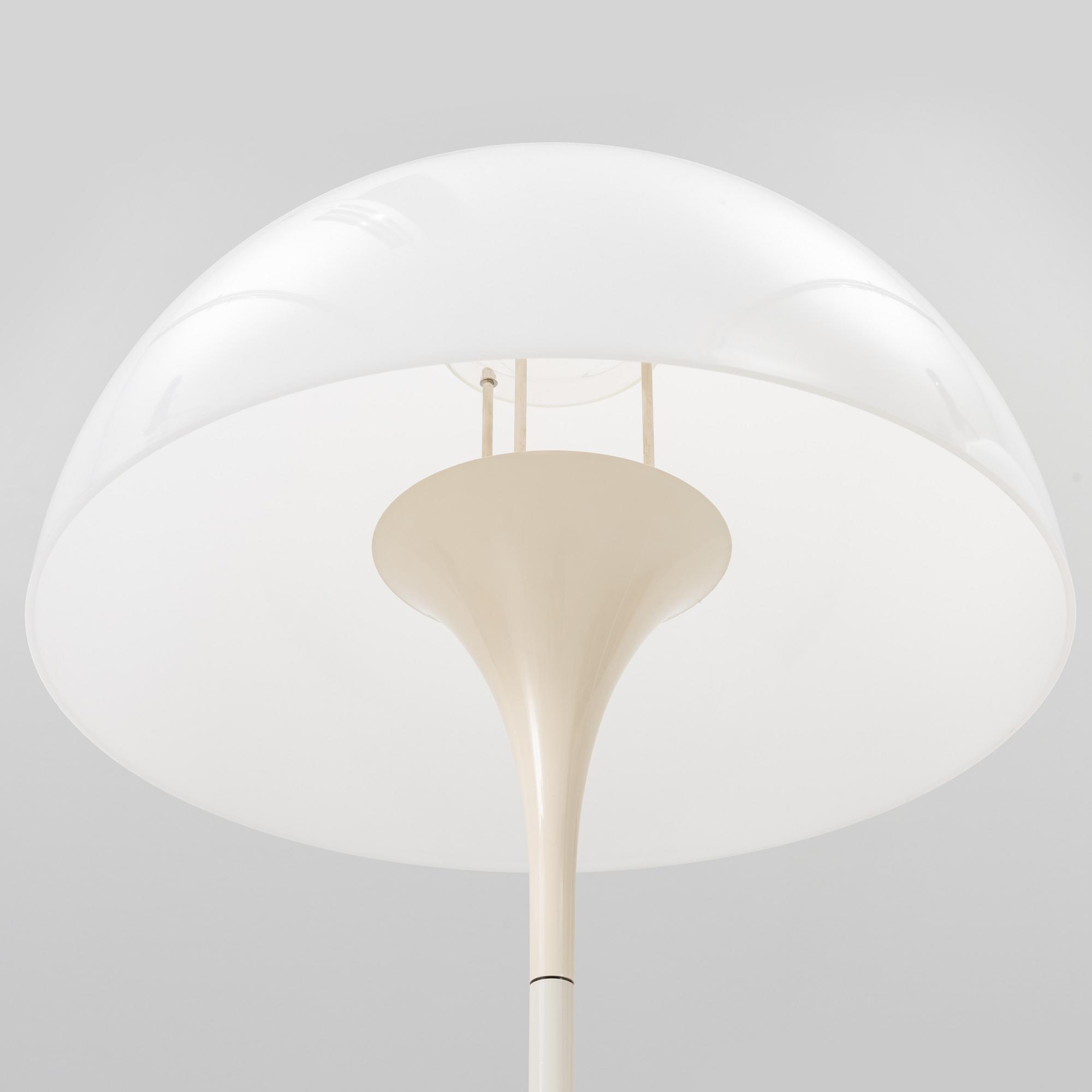 Verner Panton, golvlampor, ett par, "Panthella", Louis Poulsen, Danmark.