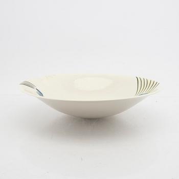 Eva Bengtsson, a stoneware bowl signd dated and numbered Rörstrand 37-87.