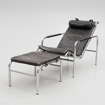 Gabriele Mucchi, lounge chair and footstool, Zanotta, Italy, 1980s. Designed in 1935.