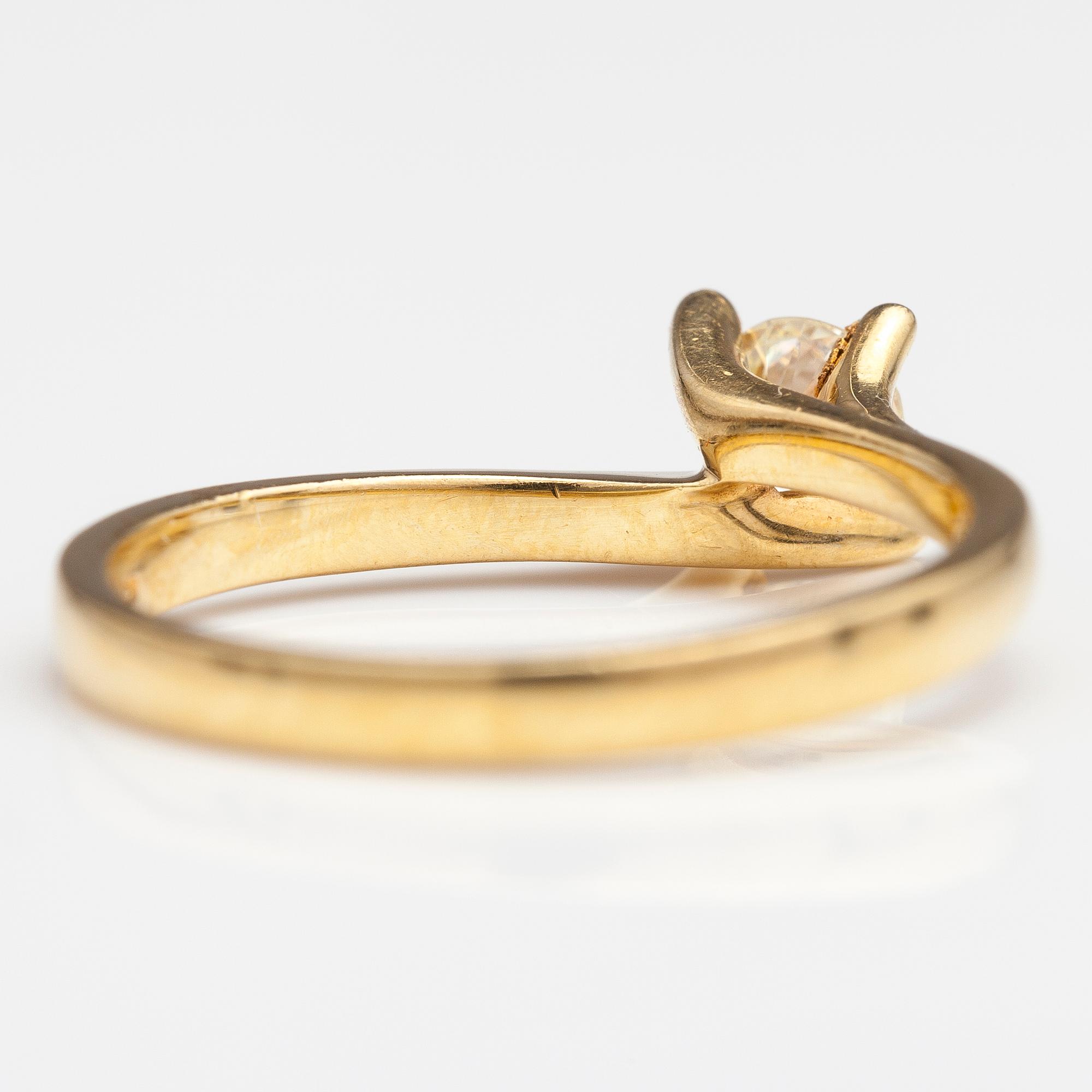 SORMUS, 18K kultaa, briljanttihiottu timantti n. 0.41 ct.