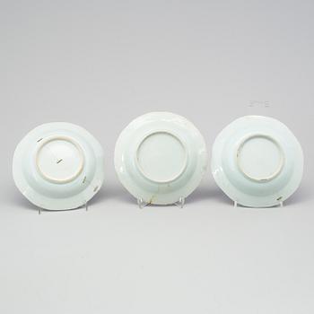 A group of various small blue and white Chinese export porcelain dishes, 18th century.