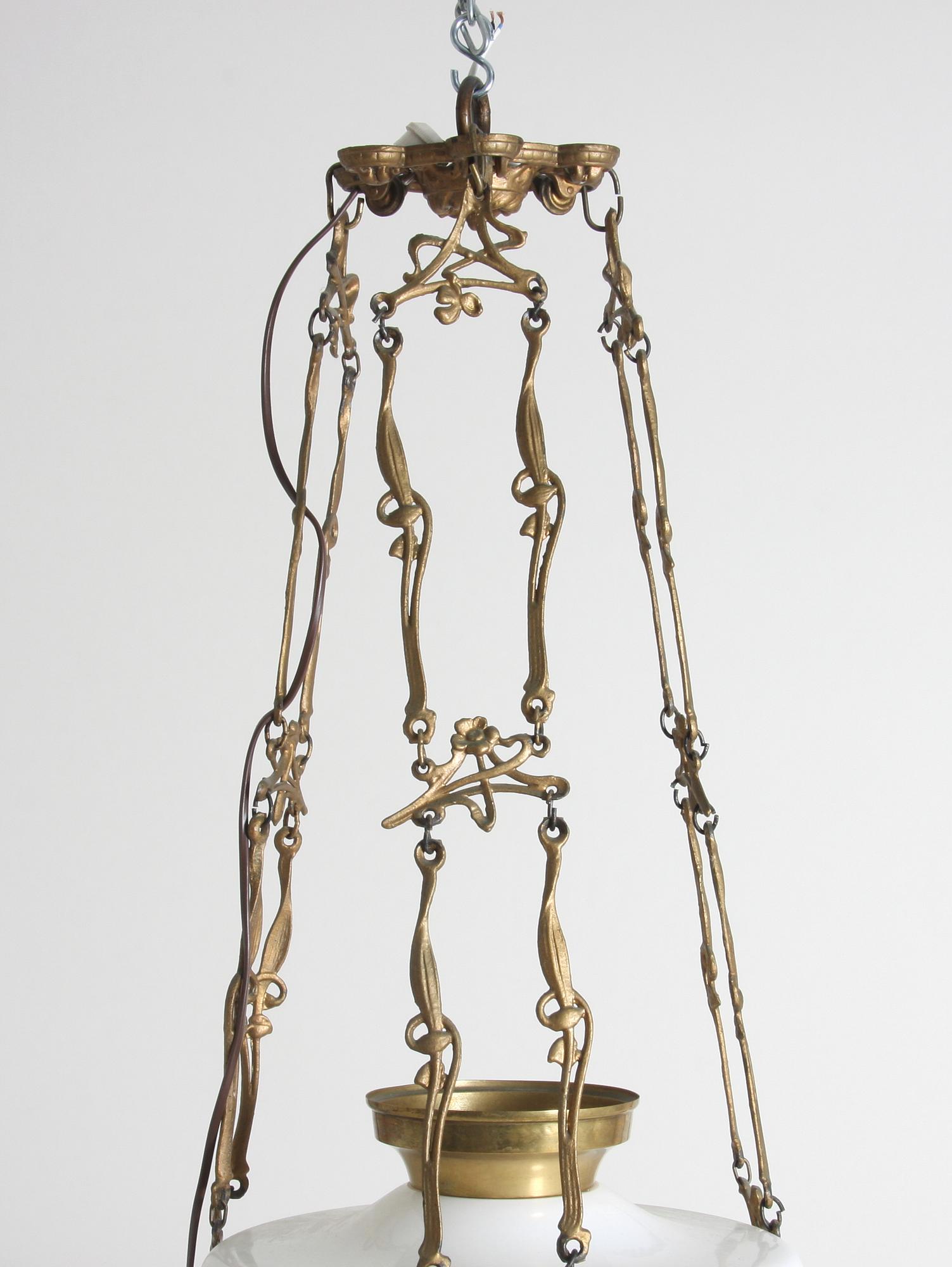 TAKLAMPA, jugend, 1900-talets början.