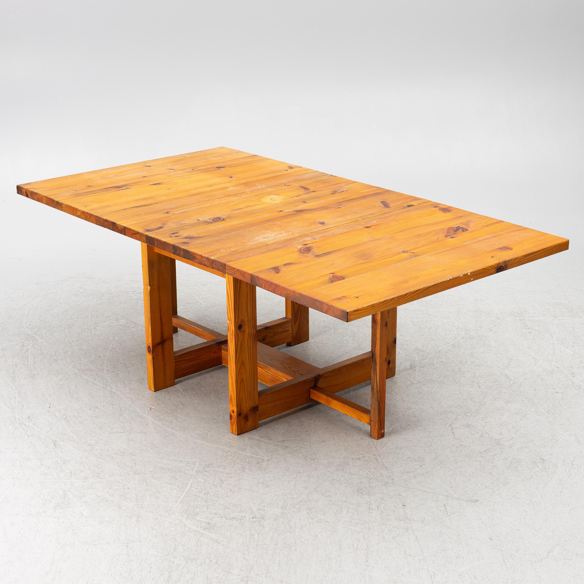 Sven Larsson, a gate leg table, second half of the 20th Century.