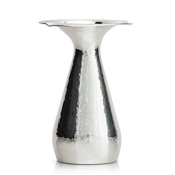 483. Rolf Lindståhl, a sterling silver vase, Stockholm 1978.