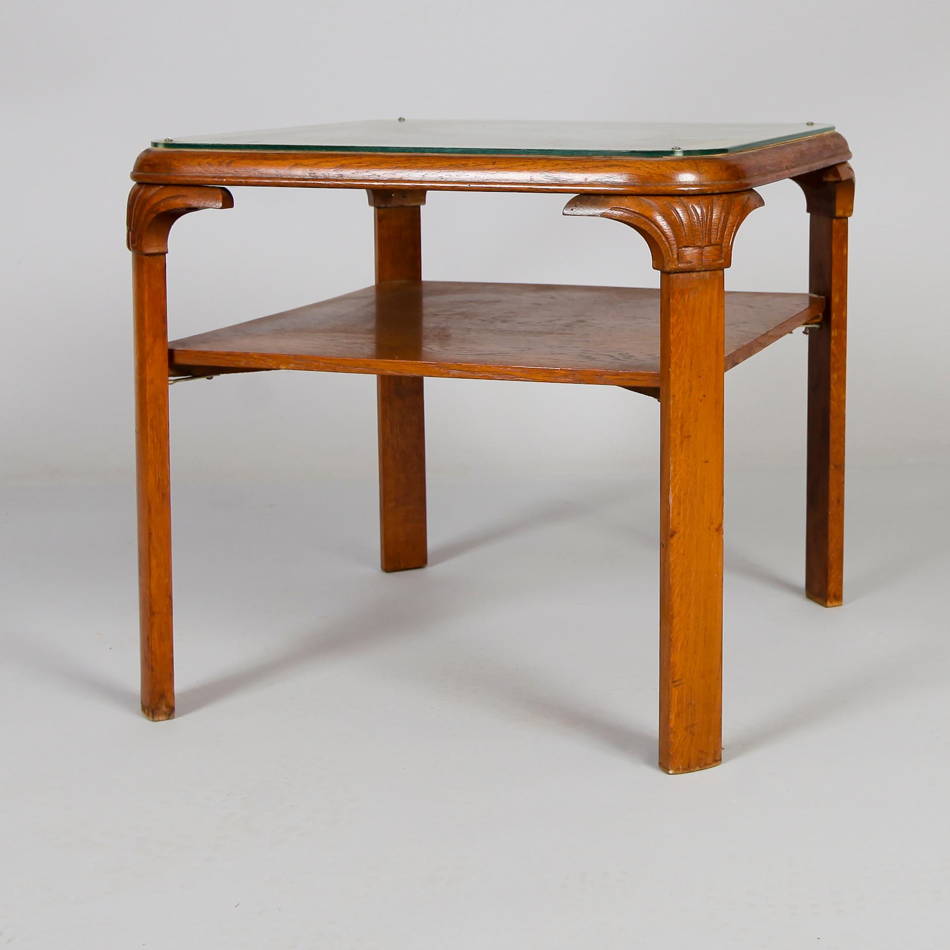 BORD, 1900-talets första hälft.