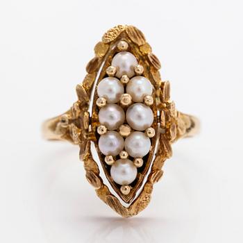 Ring, 14K guld med odlade pärlor/malakit. Finska import stämplar.