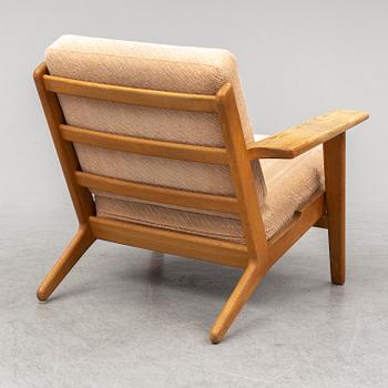 HANS J WEGNER, an oak 'GE-290' easy chair from Getama, Denmark.