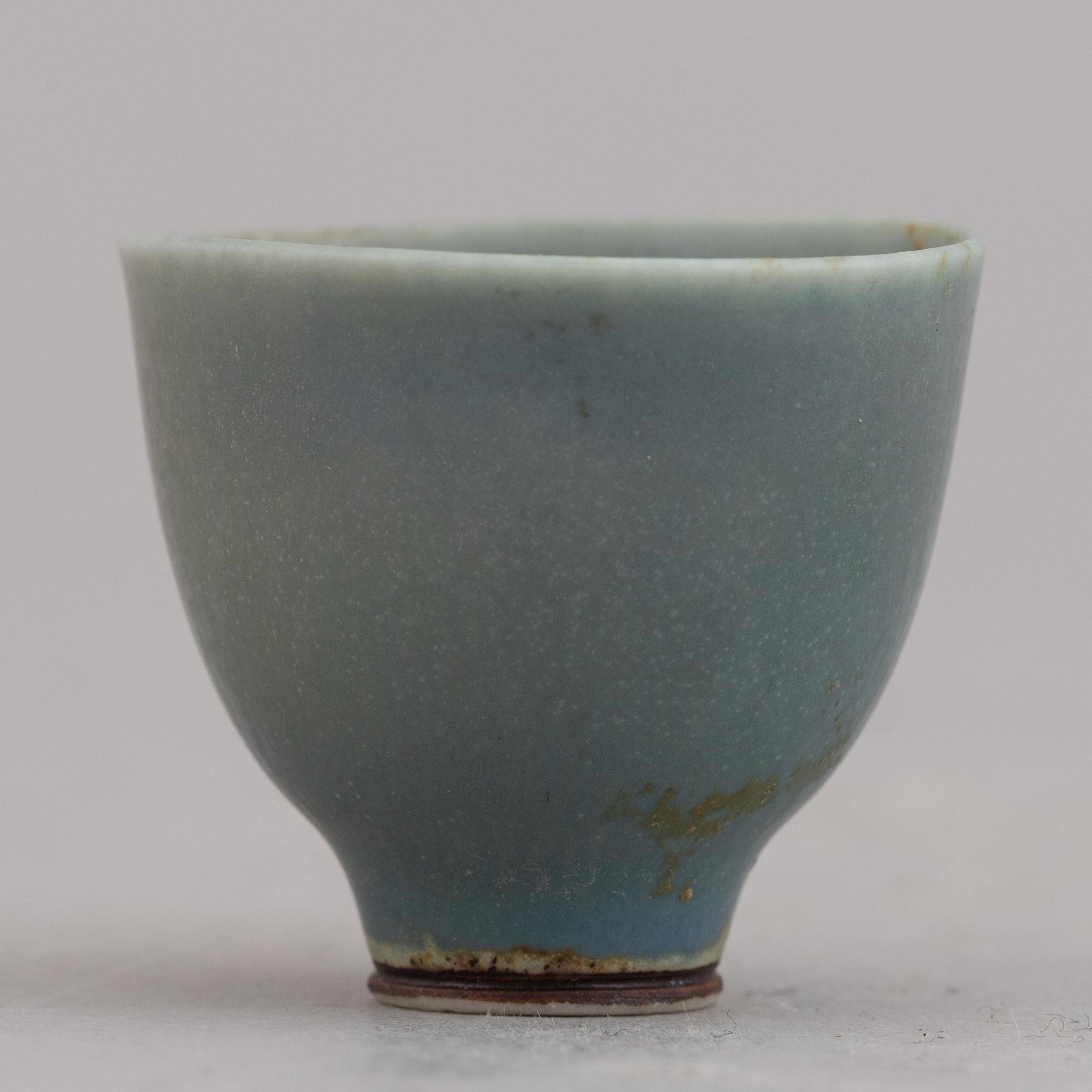 Four miniature vases and bowl by Berndt Friberg, Gustavsberg, 1958-1972.