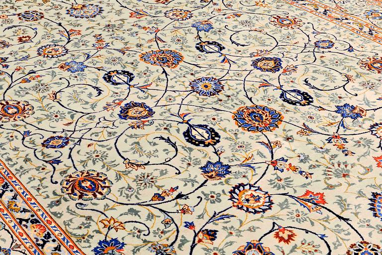 A CARPET, Kashan, 380 x 280 cm.