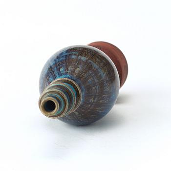 A Wilhelm Kåge 'Farsta Spirea' stoneware vase, Gustavsberg studio, Sweden 1956.