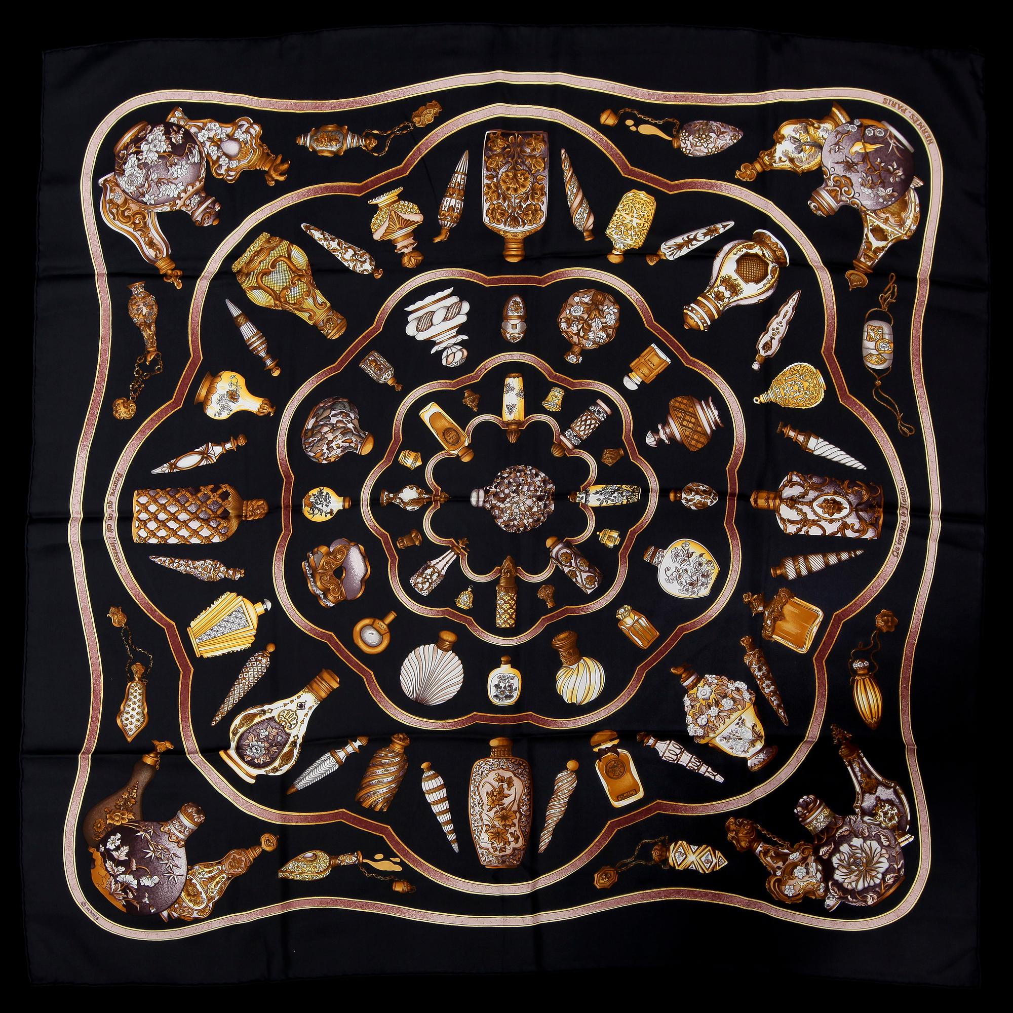 SCARF, siden, "Qu'importe Le Flacon", Catherine Baschet, Hermès, Paris. 1900/2000-tal.