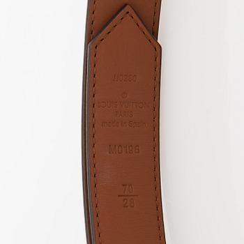 Louis Vuitton, A 'Dauphine Reversable' belt, size 70/28.