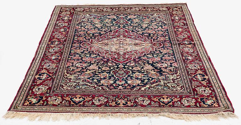 Matta, antik Isfahan, centrala Persien, ca 211 x 142 cm.