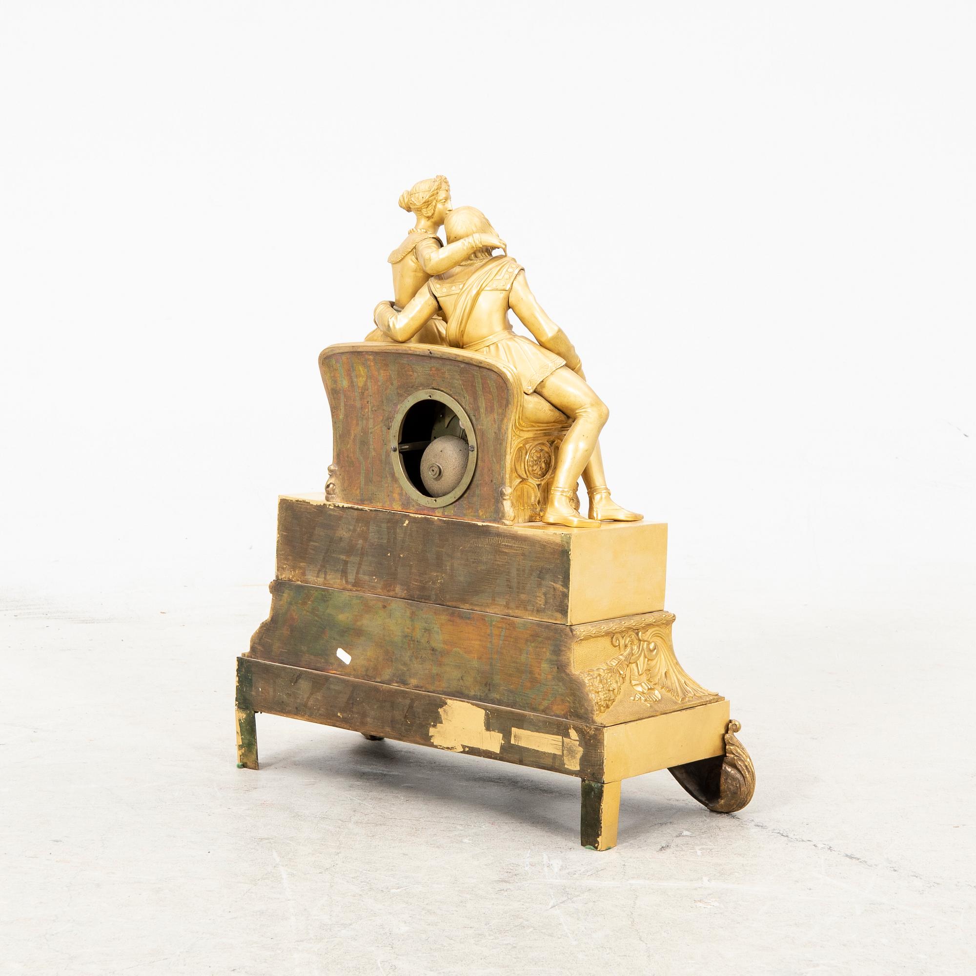 Bordspendyl senempire 1800.talets mitt/andra hälft.