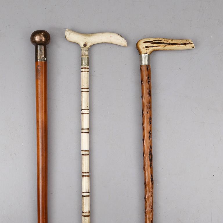 KÄPPAR, 3 st, trä och ben, 1800-tal.