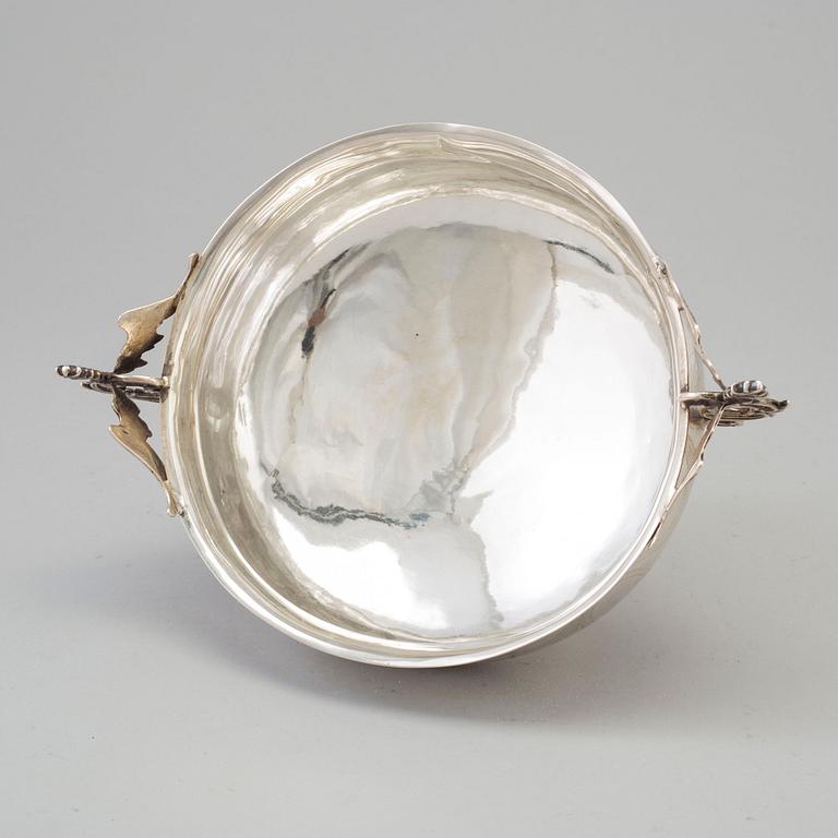 A 1798 silver bowl by Olof Grubb, Hudiksvall,