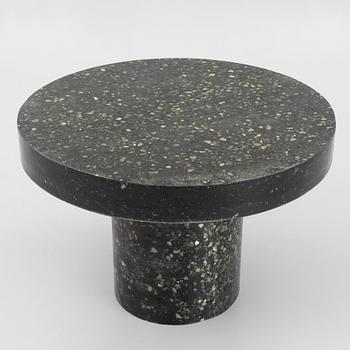 Gustaf Westman, matbord, "Linn Innovation Table", Swedish Stockings, 2025.