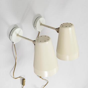 A pair of 1960s wall lights model AH 74, for Itsu.