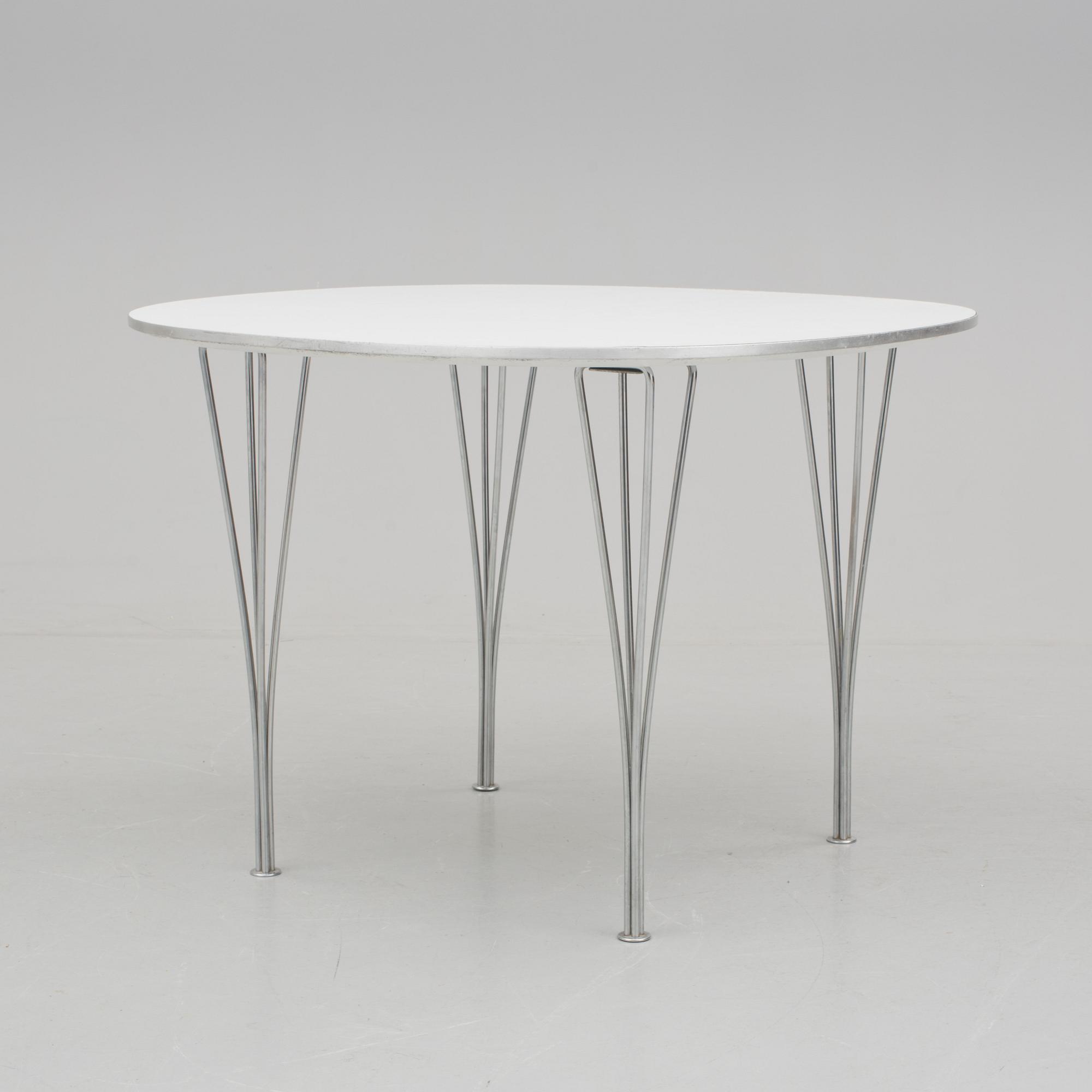 BRUNO MATHSSON / PIET HEIN för Fritz Hansen, "Supercirkulär", bord, Danmark, 1984.