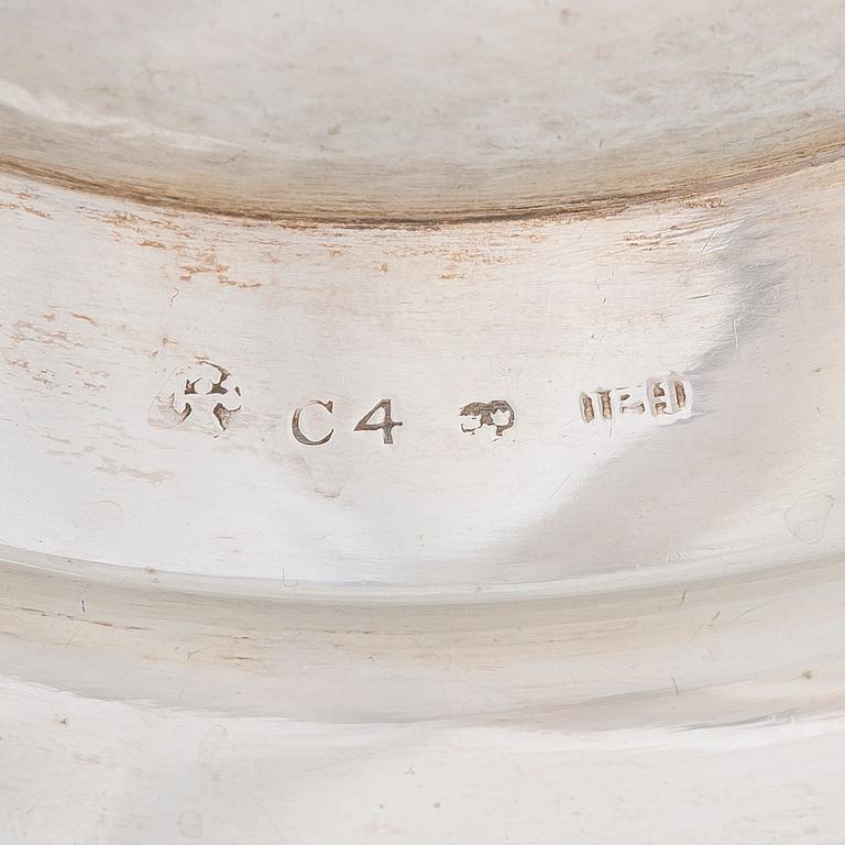 A Swedish parcel-gilt sauceboat, Johan Petter Hedman, Norrköping 1833.