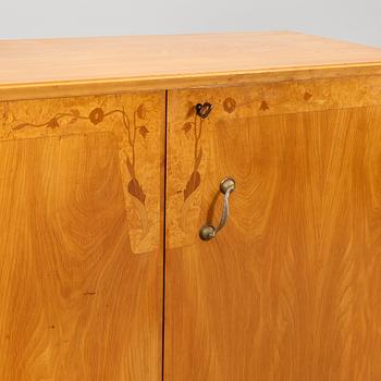 Side table/cabinet A. Ahlström Osakeyhtiö, Warkaus 1940s Scandinavian Modern.