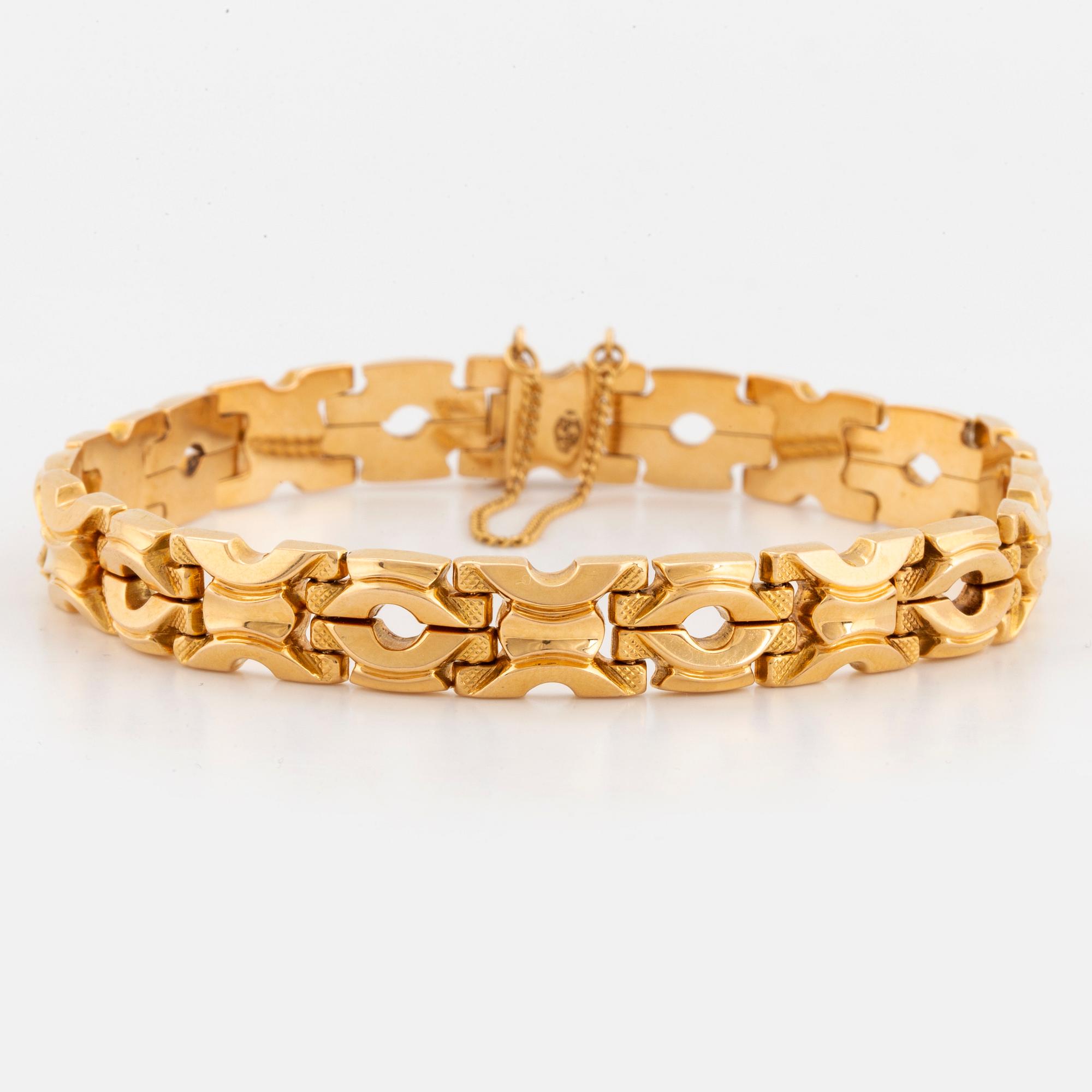 18K gold Italian bracelet.
