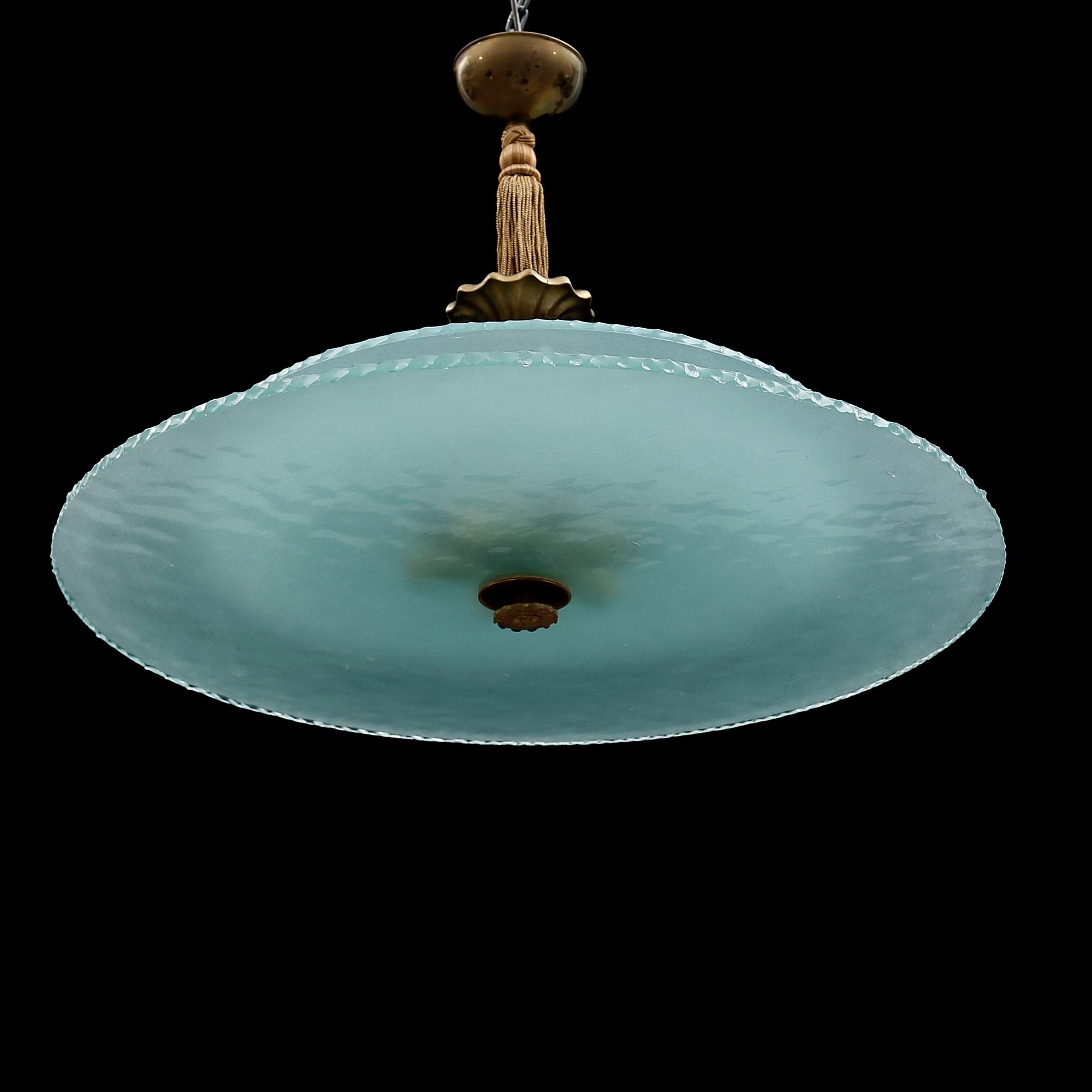 TAKLAMPA, 1900-talets första hälft. Höjd ca 50 cm.
