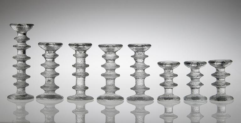 TIMO SARPANEVA, LJUSSTAKAR, 8 st, glas, "Festivo", Iittala. 5 st signerade TS.