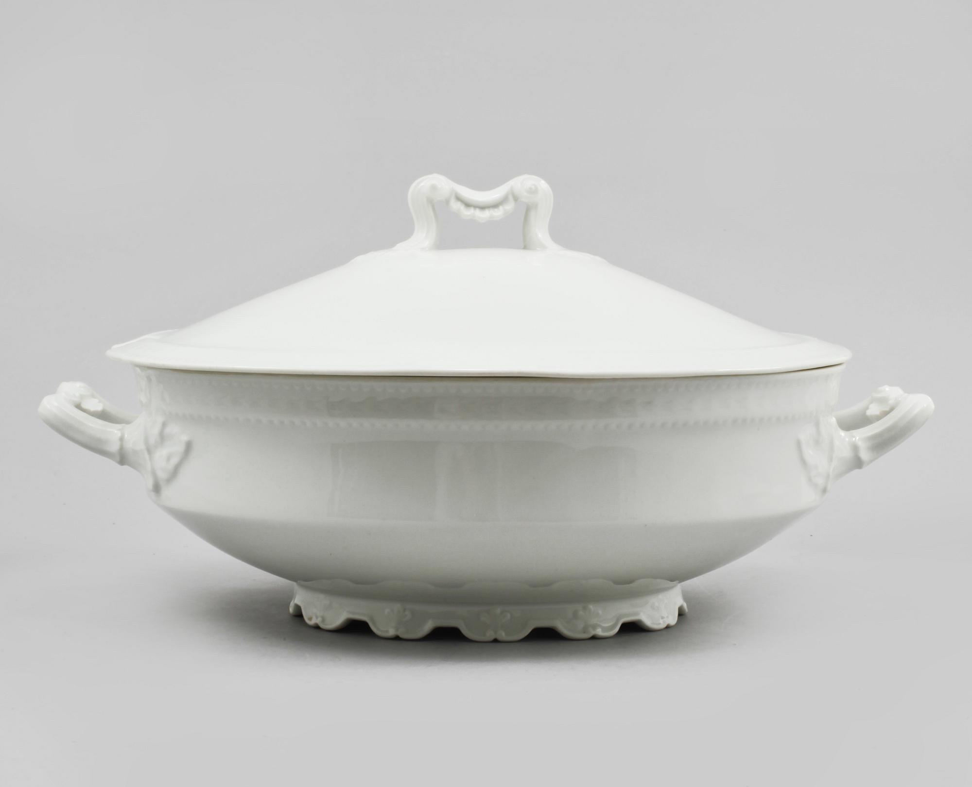 SERVISDELAR, 139 delar, porslin, Haviland & Co, Limoges, Frankrike, 1900-talets andra hälft.