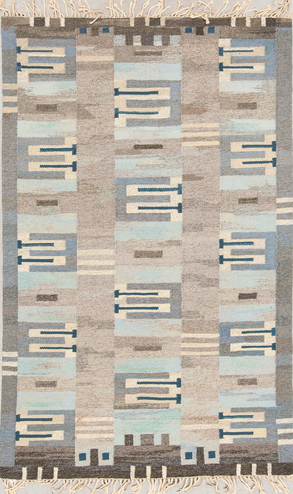 MATTA, rölakan, 1900-talets mitt/andra hälft. Ca 252 x 158 cm.