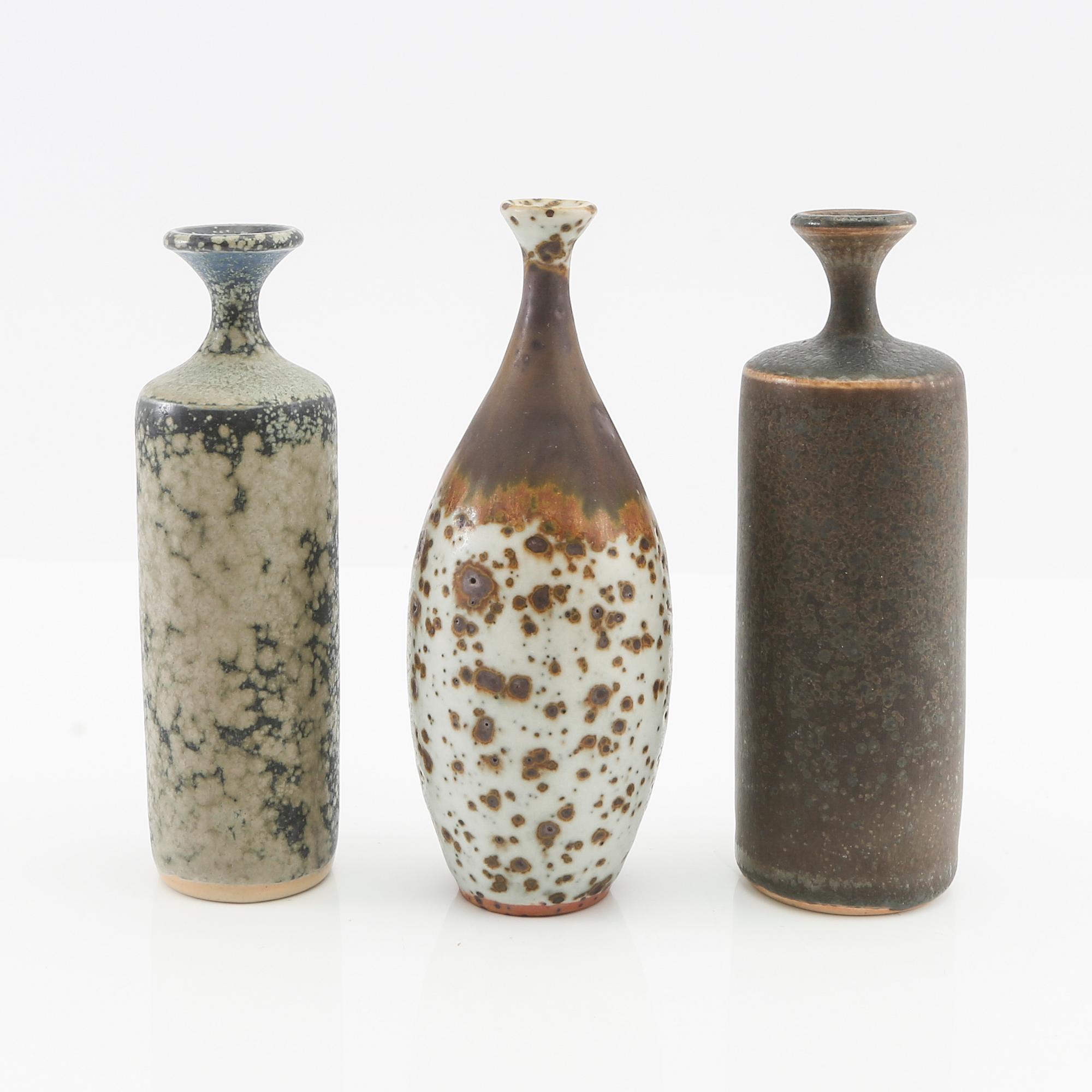 Rolf Palm, vaser och skålar 12 st  signerade glaserat stengods.