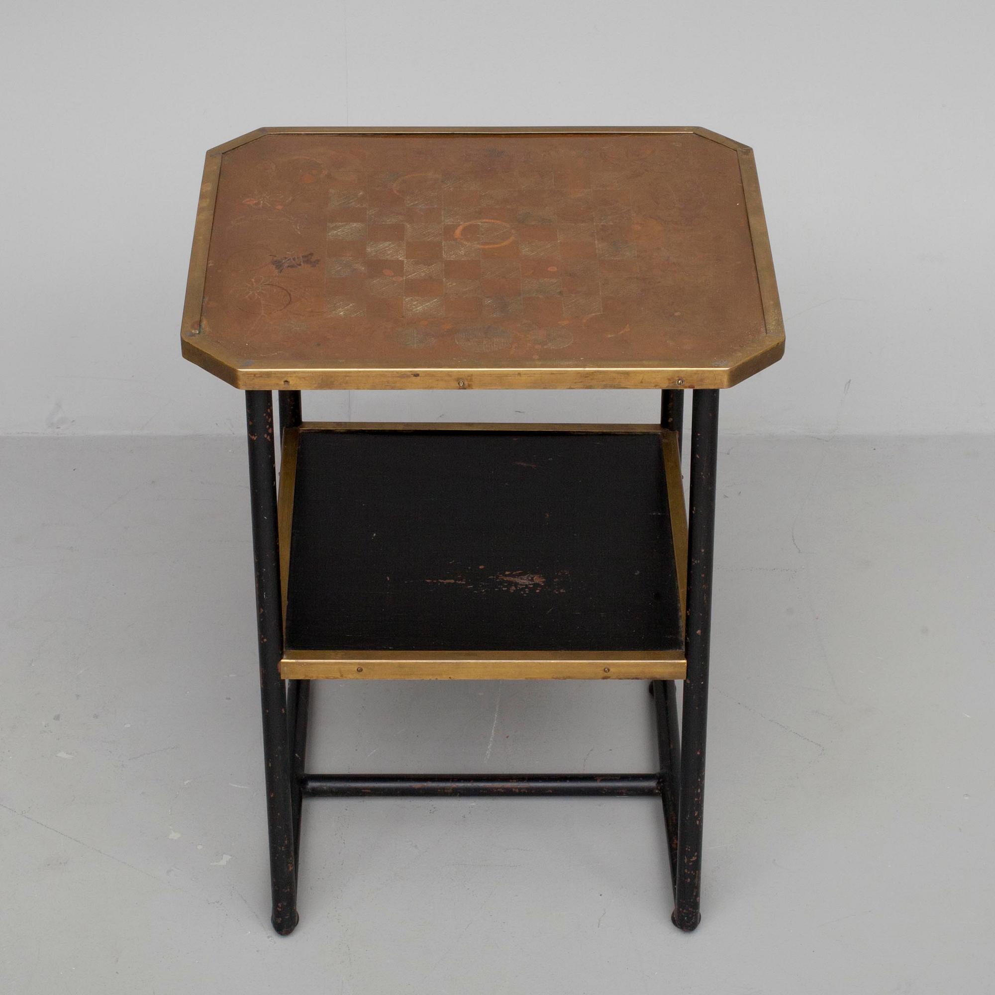 RÖKBORD, 1900-talets mitt.