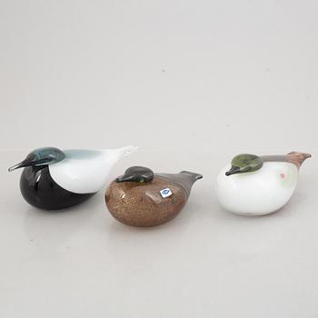 Oiva Toikka, three glass birds, Nuutajärvi, Finland.