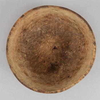 A Swedish wooden bowl and dish, 19th-20-th century.