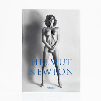 Helmut Newton, fotobok, "Baby Sumo", Taschen, 2009.