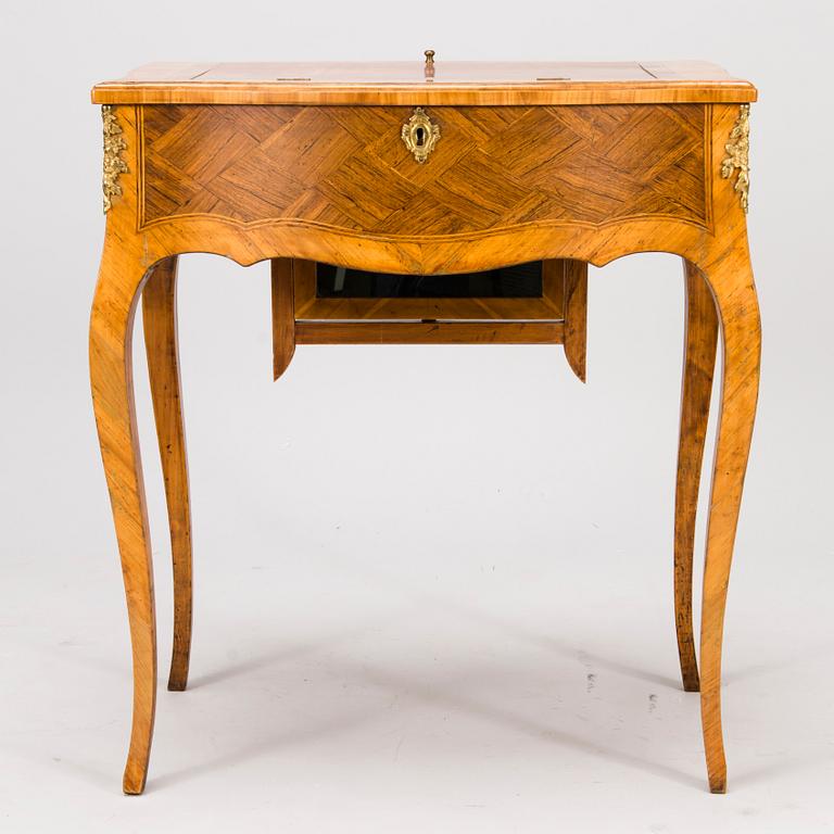 TOILETTBORD, rokoko, Stockholmsarbete, i Johan Conrad Ecksteins art.