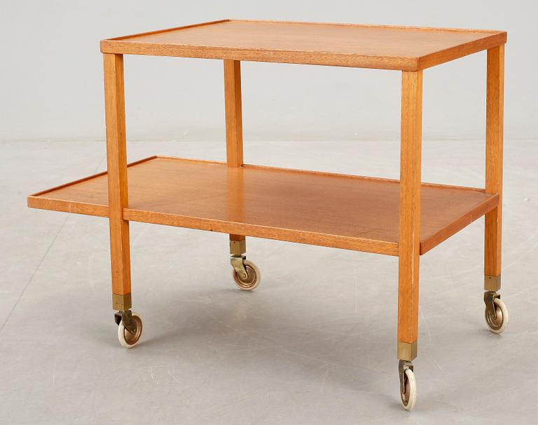 JOSEF FRANK, tevagn, Firma Svenskt Tenn, modell 470.