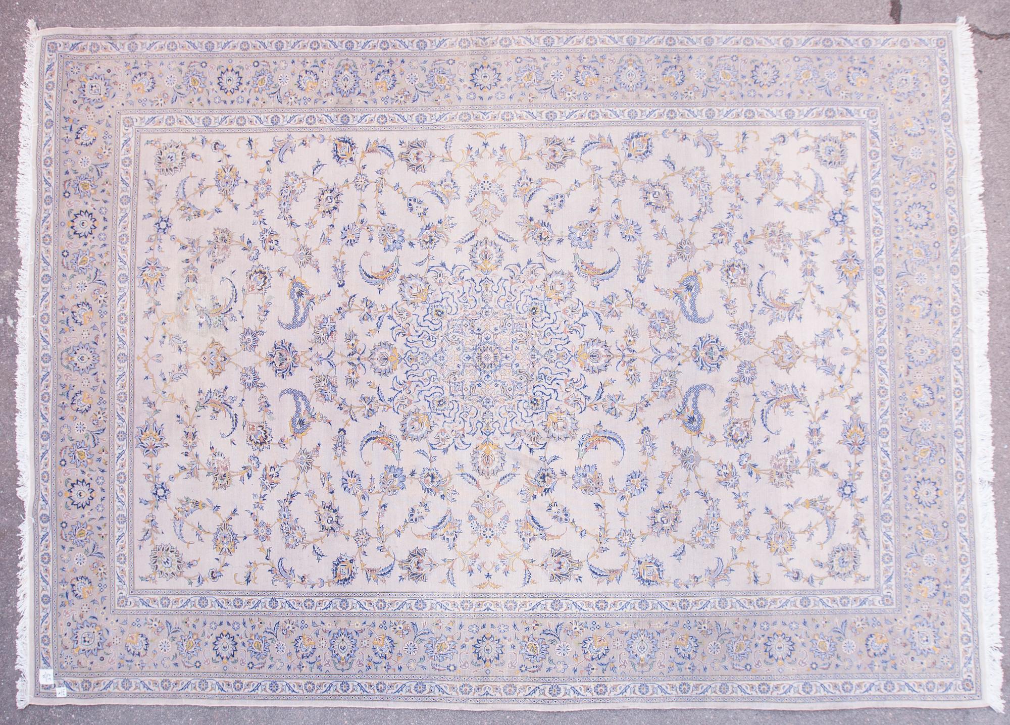MATTA, Keshan. 326 x 235 cm.