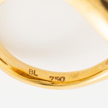 Ring, 18K guld med en rund briljantslipad diamant.