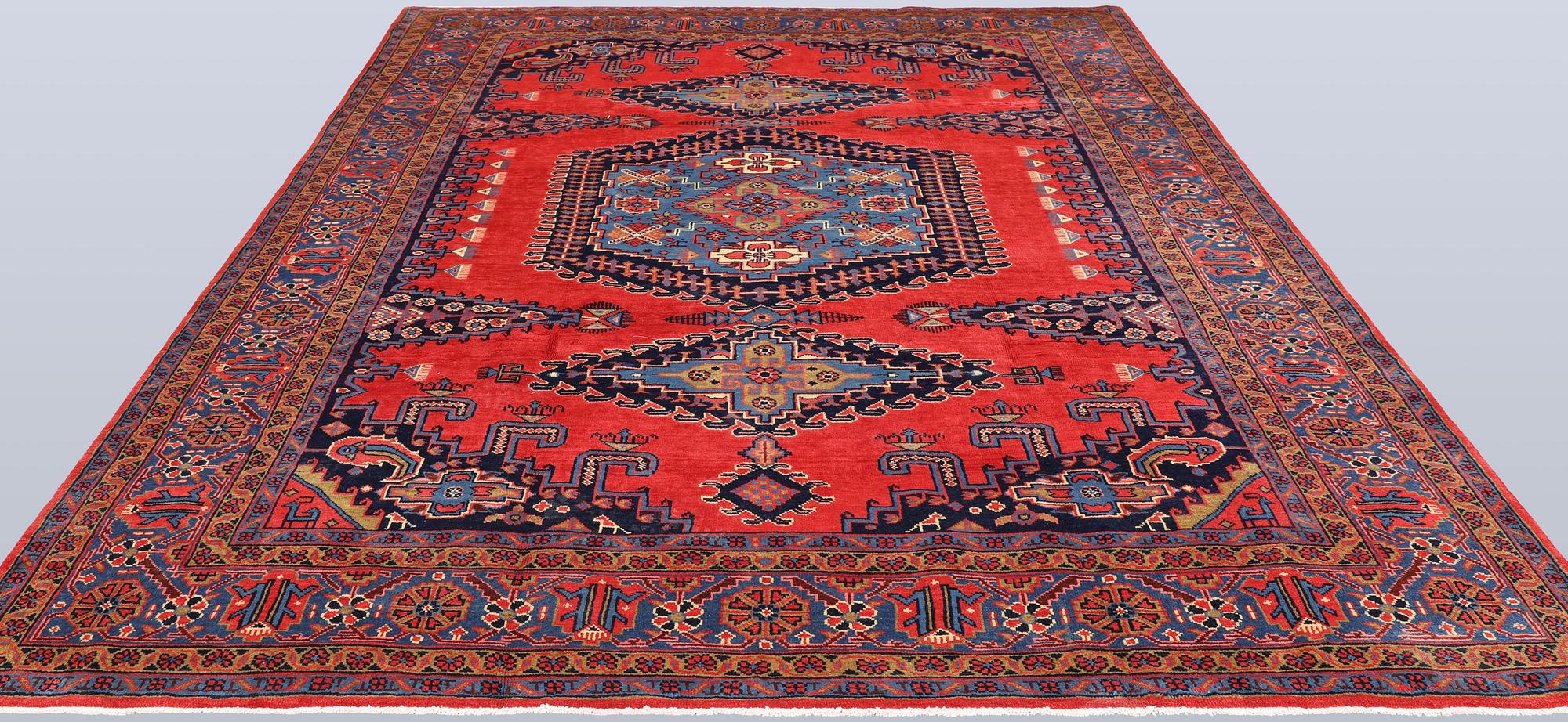 A Wizz carpet, 332 x 240 cm.